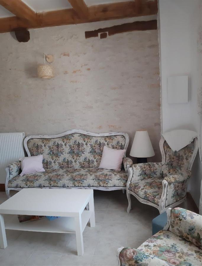 Hotel La Chouette Burgonde à Villy-le-Moutier Extérieur photo